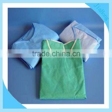 good quality tender disposable surgical gown for chemistry lab