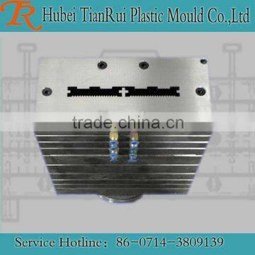 multi-cavities pvc/upvc/wpc profile plastic extrusion mould