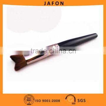 Soft pony nose shadow brush