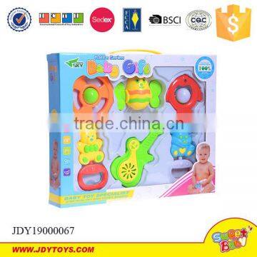 Hot selling toys plastic baby rattle