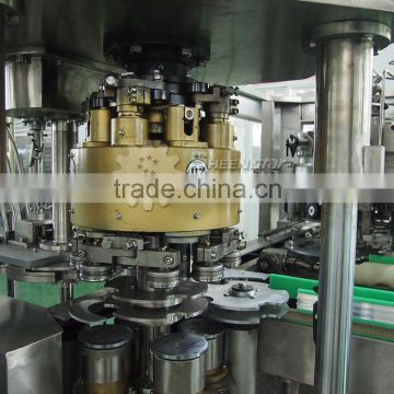 Carbonated can filling and sealing machine