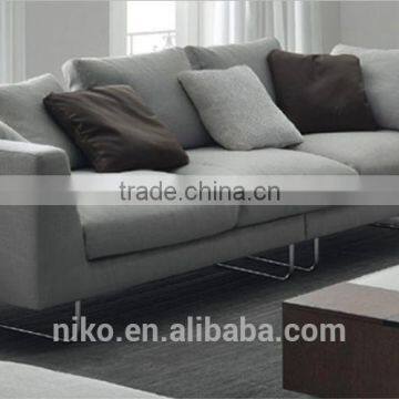 Bomio Fabric Solid Wood Fabric Down Construction Sofa Set photo-2