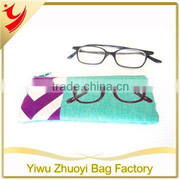 2014 Have a large print of glasses,Can protect glasses and store pens pencil case