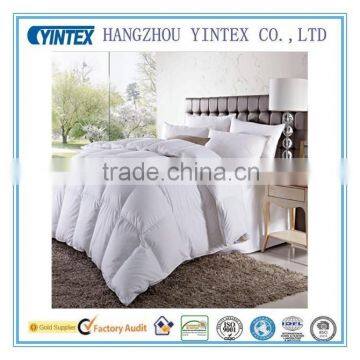 90% goose down warm bed quilt / thick duvets