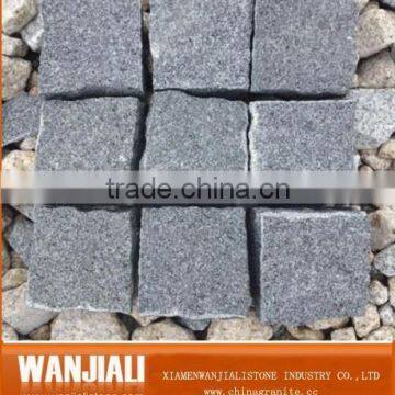 grid paved granit