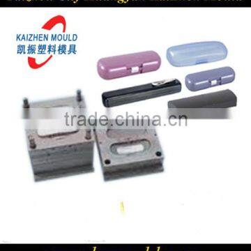 Plastic glasses case mould