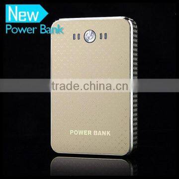 Dual USB Gold Portable Battery Pack Charger External Power Bank 8000mAh