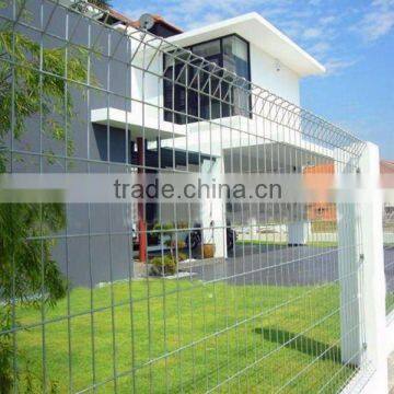 low price and factory manufacture Wire Mesh Triangle Roll Top Fences