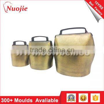 Wholesale 2.6" Plated or Painted Color Cow Bell With Cow Print for Cow and Sheep