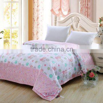 Wholessale China Textile Sexy Grid Pattern White Bedding Comforter Sets