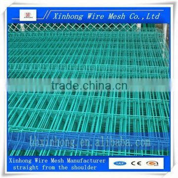 welded wire mesh fence panels in 12 gauge