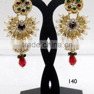 SpeCial EaRRinGS ESpEciAlLy FoR aLL GiRlS GRAb iT,,,