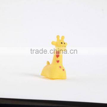 giaffe shape colorful vinyl toy, DIY vinyl toy for kids , high quantity vinyl toys manufacturers