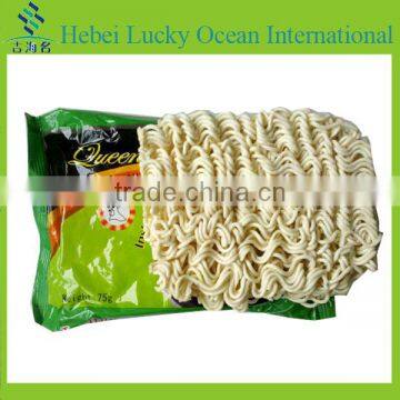 chicken fried noodles in bag 75 g