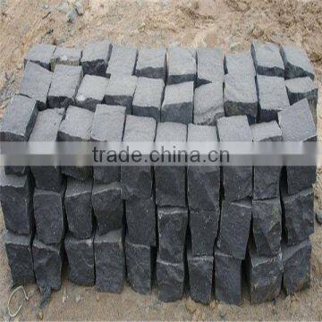 Basalt Cubes Curbstone Grey