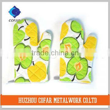 Fashion Design Durable Neoprene Oven Mitt photo-2