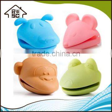 NBRSC Strict Quality Control Manufacturer Non-slip Silicone Oven Gloves Kitchen Silicone Cooking Gloves Silicone Rubber Gloves photo-2
