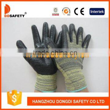 DDSAEFTY Cut Resistance Gloves Anticut With Black Nitrile Foam Coating On Palm Safety Gloves