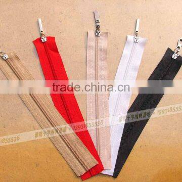 Wholesale Chain Zippers and Sliders Plastic Zip Fastener photo-2