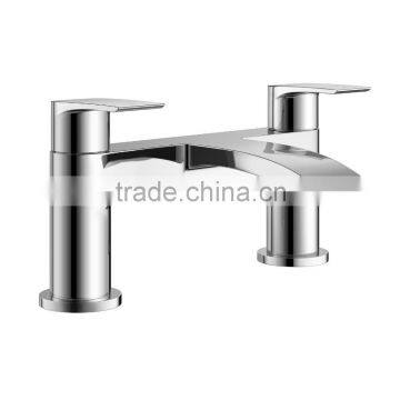 No.BM063 Cheap Desk Mounted Bathroom Bathtub Faucet
