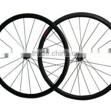 full carbon light and high performance carbon wheel tubular32mm