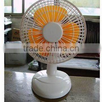 6" USB table fan