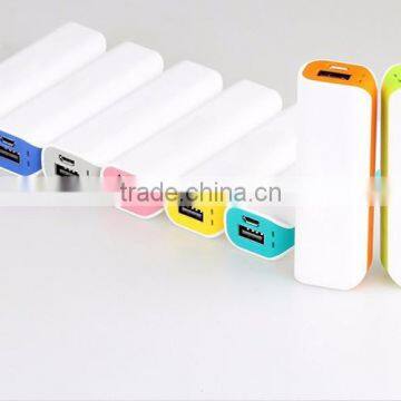 Factory Wholesale 2600 mah smart mobile power bank for Digital devices
