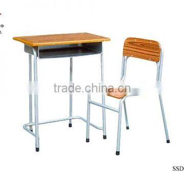 Wooden School Furniture Desk and Chair