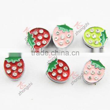 zinc alloy material strawberry bracelet charm (JP08)