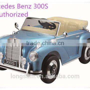 2.4G High speed Mercedes benz 300s Authorizedwholesale leather seat electric car ride on