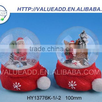 Best sale christmas polyresin inflat christma snow globe decor fashion designed