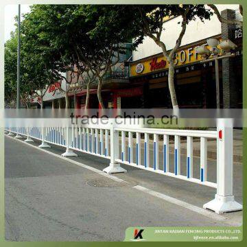 Road traffic control plastic guardrail