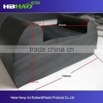 China factory ship pneumatic natural rubber fender with tyre and chain