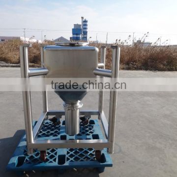 Stainless steel mixing hopper with movable wheels