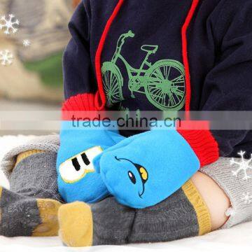 TC13002 New Fashion Baby Winter Gloves Cheap Knit Baby Mitten With String photo-6