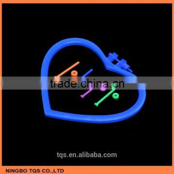 Colorful Plastic Heart Design Hand Embroidery Cross Stitch Hoops photo-3