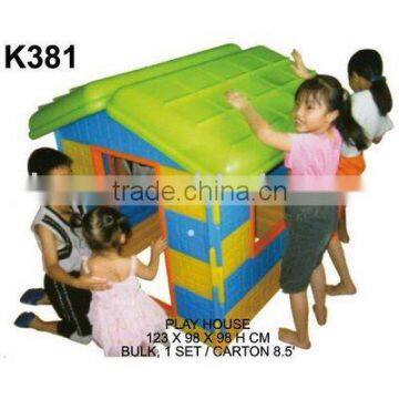 K381 PLAY HOUSE