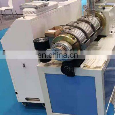 New conical double screw extruder for pipe