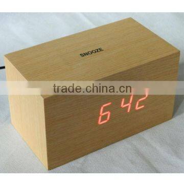 LED wood clock with voice control and touch function