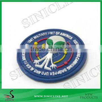 Sinicline Custom Round Silicone Patch Label with Engraved Logo