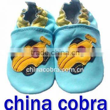 baby soft sole slippers (new design)