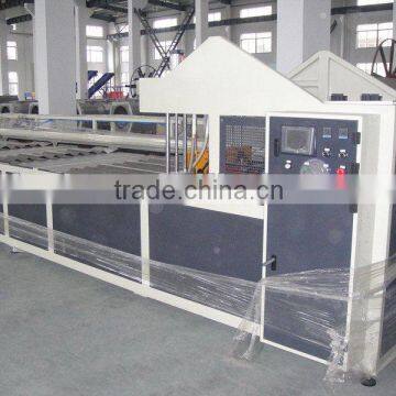 Automatic Plastic pipe socketing machine