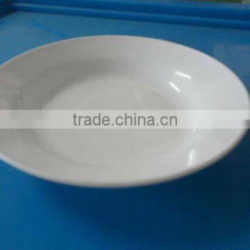 6" Round plastic food plate