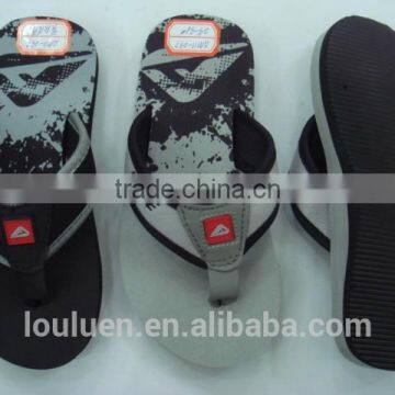 663 LOULUEN New Model Cool EVA Kids Lighted Slippers