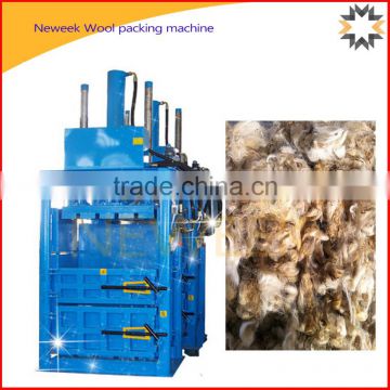 Neweek vertical hydraulic baling sheep wool packing machine