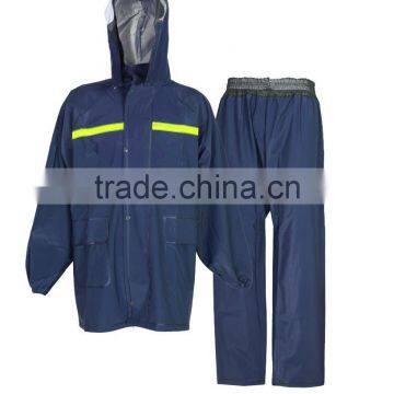 Absolute Waterpproof in Heavy Rain Days High Quality Plastic Rain Suit for Men photo-2