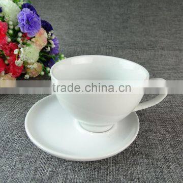 stock ceramic plain white tea cups with saucers set