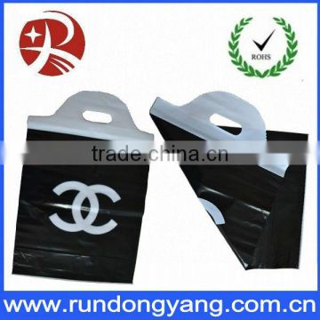 black plastic bag with carry bags