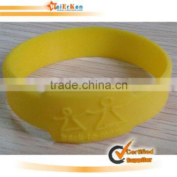 promotional cheap free unique design pulseira silicone