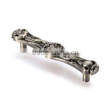 2012 Fashion Carve Metal Handle